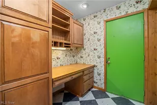 916 Elywood Dr, Elyria, OH 44035 - Photo 25