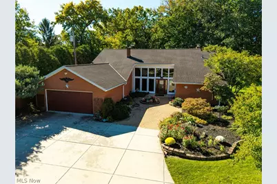 916 Elywood Drive, Elyria, OH 44035 - Photo 1