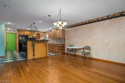 916 Elywood Drive, Elyria, OH 44035 - Photo 19