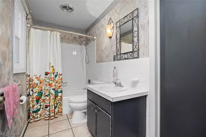 916 Elywood Drive, Elyria, OH 44035 - Photo 31