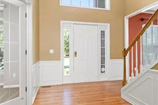 853 Edgar Ln, Brunswick, OH 44212 - Photo 3