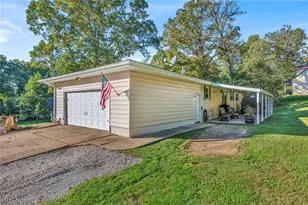 101 Starkey Dr, Newcomerstown, OH 43832 - Photo 27