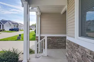 1146 Briarcliff Dr, Akron, OH 44312 - Photo 33