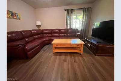 7368 Trailside Drive #E, Northfield, OH 44067 - Photo 3