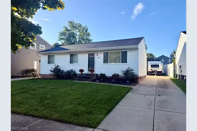 865 Pelley Drive, Loveland, OH 44109 - Photo 1