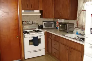 1339 E 343rd St, Eastlake, OH 44095 - Photo 13