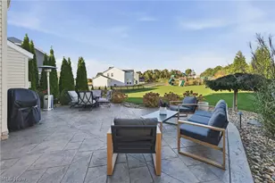 2625 Ledgestone Dr NW, Uniontown, OH 44685 - Photo 45