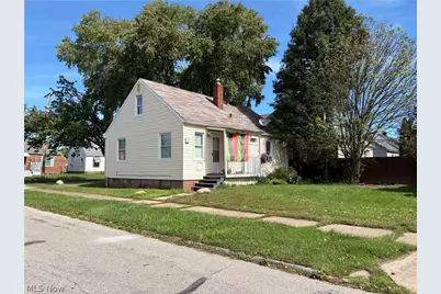 12113 Wayland Avenue, Loveland, OH 44111 - Photo 3