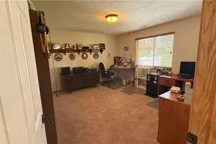 1149 Briarcliff Dr, Akron, OH 44312 - Photo 21