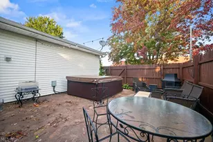 5668 Old Orchard Dr, Geneva, OH 44041 - Photo 7