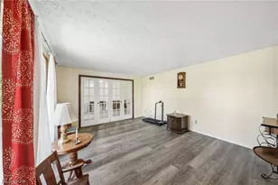 2337 Reno Dr NE, Louisville, OH 44641 - Photo 5
