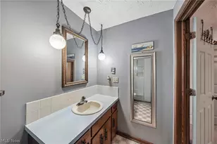 2337 Reno Dr NE, Louisville, OH 44641 - Photo 29