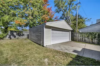 14912 Fernway Avenue, Loveland, OH 44111 - Photo 33