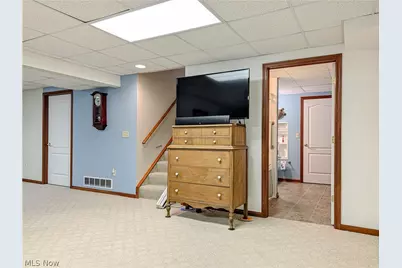 1202 Saint Abigail Street SW, Hartville, OH 44632 - Photo 29