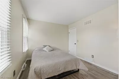 5224 Oakbriar Circle NE, Canton, OH 44705 - Photo 33