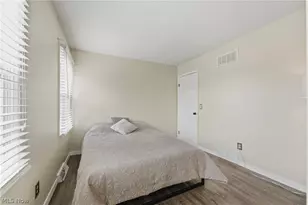 5224 Oakbriar Cir NE, Canton, OH 44705 - Photo 33
