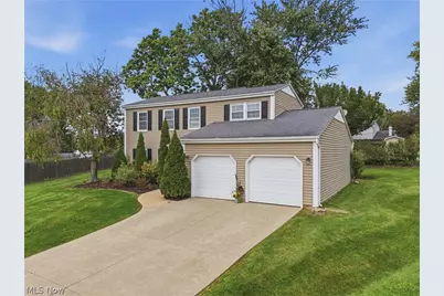 5224 Oakbriar Circle NE, Canton, OH 44705 - Photo 3