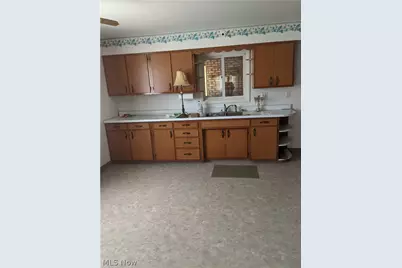 72140 Sharon Road, Bridgeport, OH 43912 - Photo 7