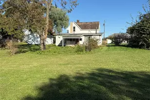 22203 Main St, West Lafayette, OH 43845 - Photo 11