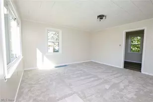 385 Jones St, Shreve, OH 44676 - Photo 13