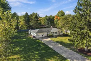 656 N Hidden Valley Rd, Cuyahoga Falls, OH 44223 - Photo 9
