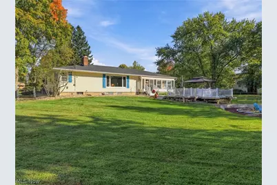 656 N Hidden Valley Road, Cuyahoga Falls, OH 44223 - Photo 37