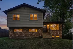 1302 East Ave, Akron, OH 44307 - Photo 1