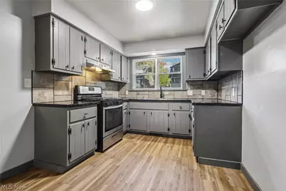1302 East Avenue, Akron, OH 44307 - Photo 11