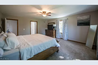 4033 W State Street, New Philadelphia, OH 44663 - Photo 37