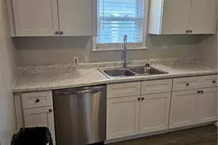 1198 Burkhardt Ave, Akron, OH 44301 - Photo 5