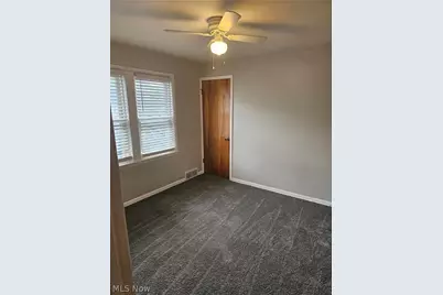 1198 Burkhardt Avenue, Akron, OH 44301 - Photo 9