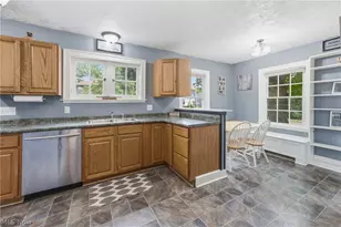 325 Vincent St, Alliance, OH 44601 - Photo 17