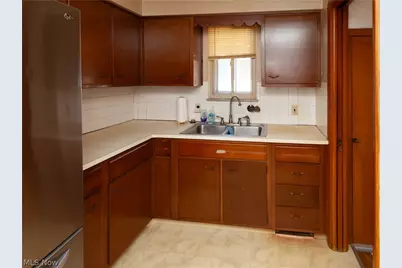 4526 W 154th Street, Loveland, OH 44135 - Photo 3