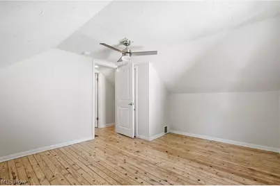 4276 Grove Avenue, Willoughby, OH 44094 - Photo 15