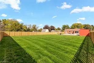 964 Robinson Ave, Barberton, OH 44203 - Photo 35
