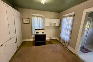 608 McCready Ave, Cadiz, OH 43907 - Photo 7