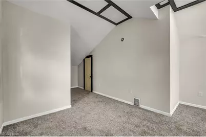 12813 Angelus Avenue, Loveland, OH 44105 - Photo 29