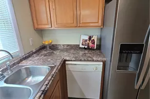 42108 Emerson Ct, Elyria, OH 44035 - Photo 13