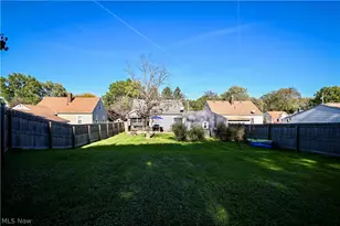 180 Davenport Ave, Akron, OH 44312 - Photo 35