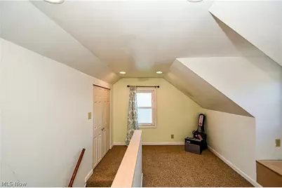 180 Davenport Avenue, Akron, OH 44312 - Photo 17