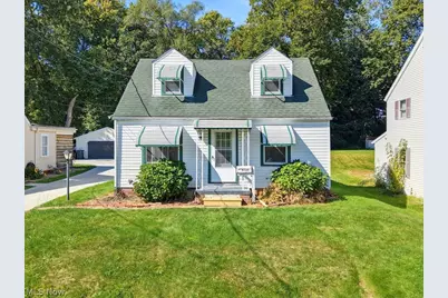 3735 Yale Avenue NW, Canton, OH 44709 - Photo 1