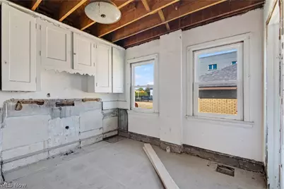 1232 Logan Avenue NW, Canton, OH 44703 - Photo 5