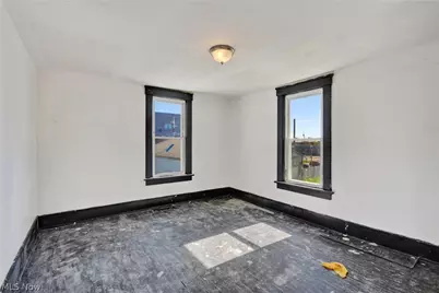 1226 Logan Avenue NW, Canton, OH 44703 - Photo 21