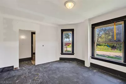 1226 Logan Avenue NW, Canton, OH 44703 - Photo 9