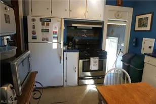 268 E 151st St, Loveland, OH 44110 - Photo 9