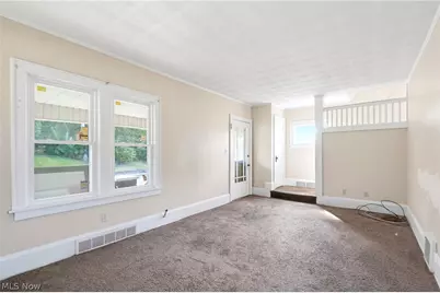 1649 Gibbs Avenue NE, Canton, OH 44705 - Photo 3