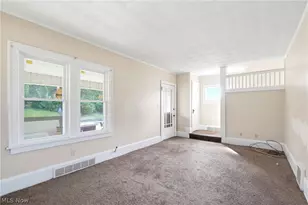 1649 Gibbs Ave NE, Canton, OH 44705 - Photo 3
