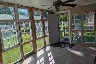 225 Brandywine, Elyria, OH 44035 - Photo 9