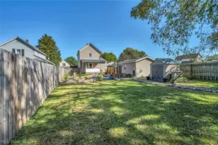 128 15th St NW, Barberton, OH 44203 - Photo 35