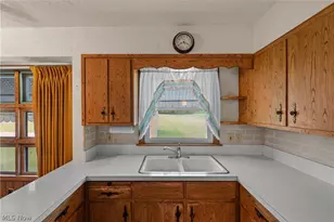 3250 Pole Ave, Lorain, OH 44053 - Photo 9